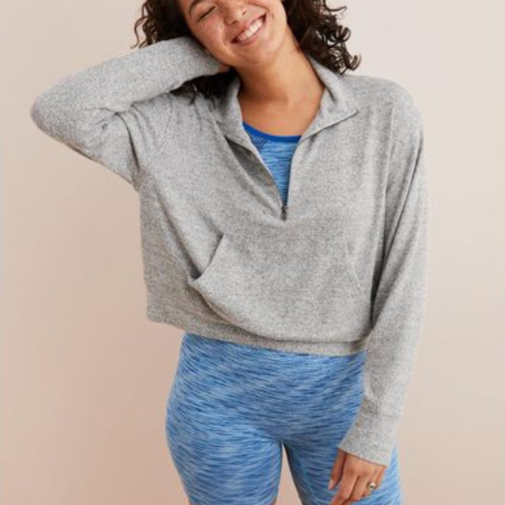 Aerie heather grey women’s quarter zip M